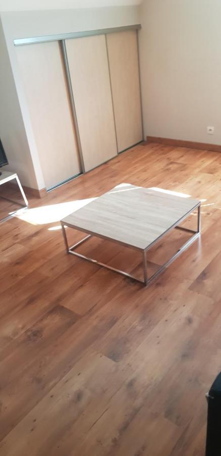 Duplex Dans La Vallee 贝桑松 外观 照片