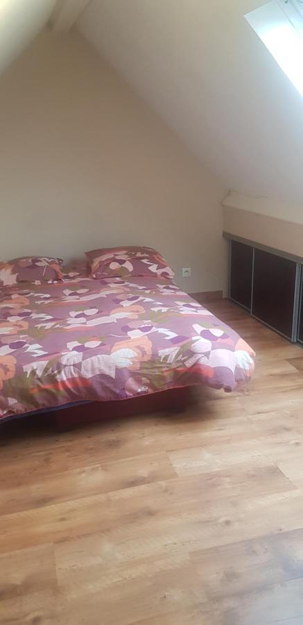 Duplex Dans La Vallee 贝桑松 外观 照片