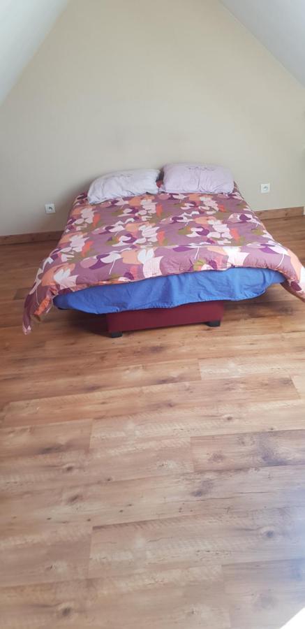 Duplex Dans La Vallee 贝桑松 外观 照片